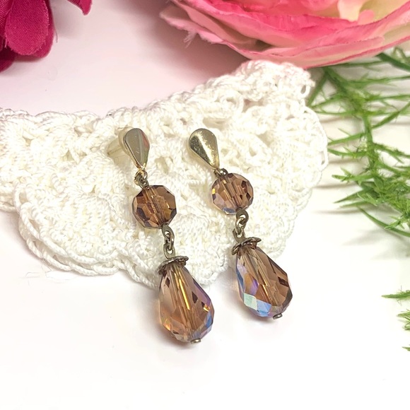 Vintage Jewelry - VINTAGE⚜️Champagne Aurora Borealis Glass Crystal Drop Earrings
